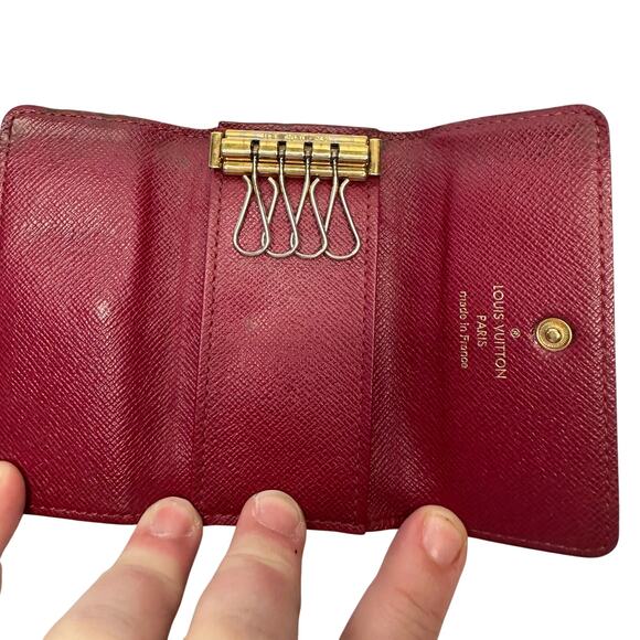 Louis Vuitton Limited Edition Monogram 4 Key Multicles Key Holder with Fuchsia - Picture 2 of 14